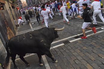 ‘Enmudecido’, bakarrik gelditu den unean.