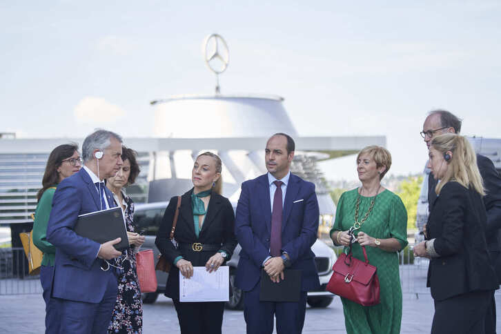 Urkullu y Tapia se reunieron esta semana con los responsables de Mercedes Benz en Alemania.