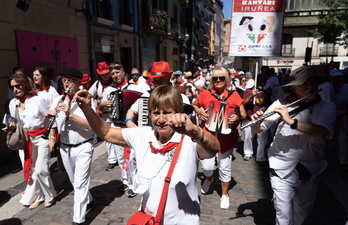 Iruñea pudo disfrutar ayer de la canción popular vasca.