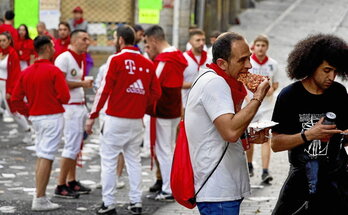 Una pizza a horas intempestivas y en el carrito de Lucio siempre es una buena opción.