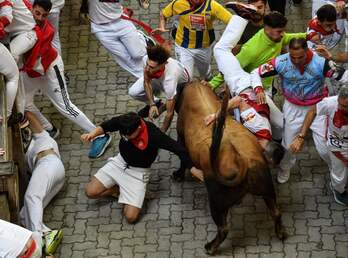 Se han vivido escenas de gran peligro en el callejón de entrada a la plaza de toros