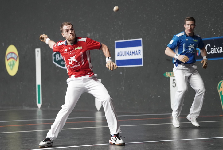 Artola volverá a sustituir un Laso que difícilmente podrá jugar en la feria de San Fermín. 