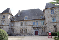 Le château de Mauléon est inscrit monument historique depuis le 4 mai 1925.