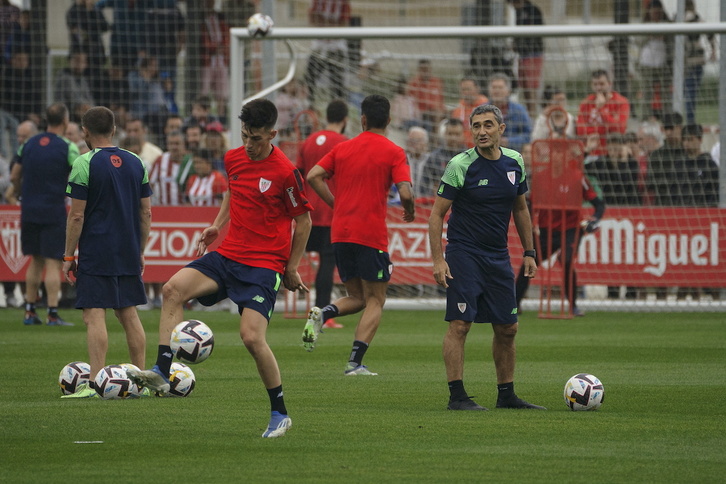 Imanol en el inicio de la pretemporada con el Athletic de Valverde.