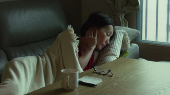 Lee Hye-young es una madura actriz que regresa a su Seúl natal.