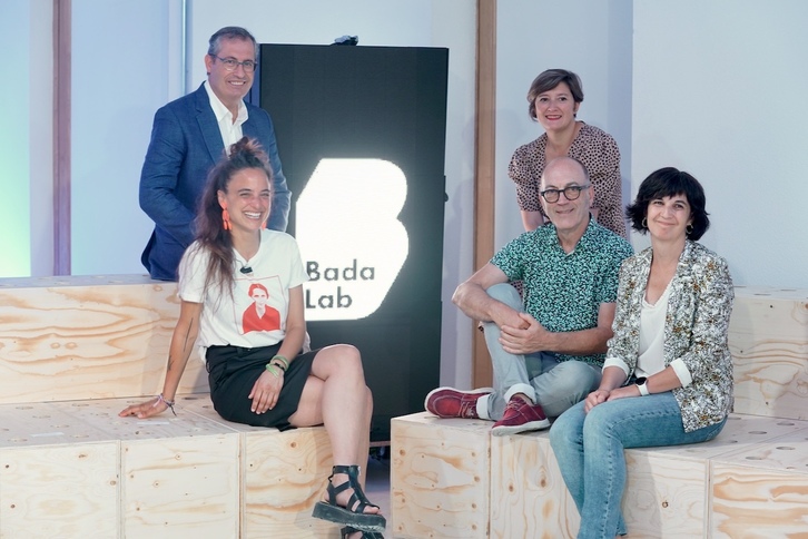 Badalab laborategia aurkeztu dute Errenterian. Irailean jardun betean hasteko prest daude.