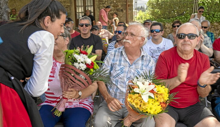 Homenaje a Juan Luis Lekuona y Manu Urionabarrenetxea, muertos por la Guardia Civil.