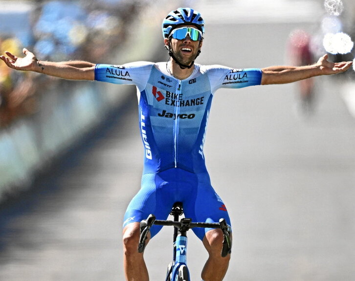 Michael Matthews tuvo tiempo para celebrar una victoria muy especial.