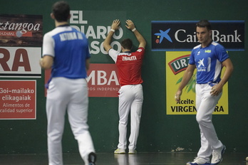 Jose Javier Zabaleta ondoezik sentitu da beroaren eraginez.