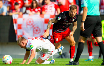 Valverde en el banquillo al inicio del partido contra el Bochum.