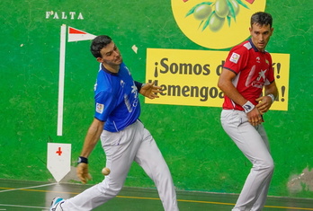 A pesar de que Urrutikoetxea ha estado acertado en el remate, Altuna ha sido más decisivo.