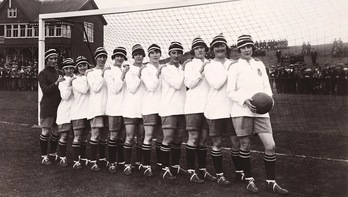 Jugadoras del Dick Kerr Ladies FC. Jugadoras del Dick Kerr Ladies FC. 