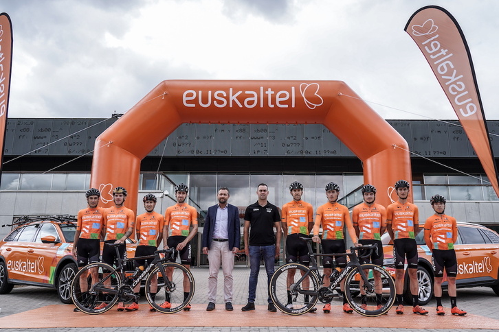 La mayoría de los corredores del Euskaltel que participaron en la Itzulia están en la preselección para la Vuelta.