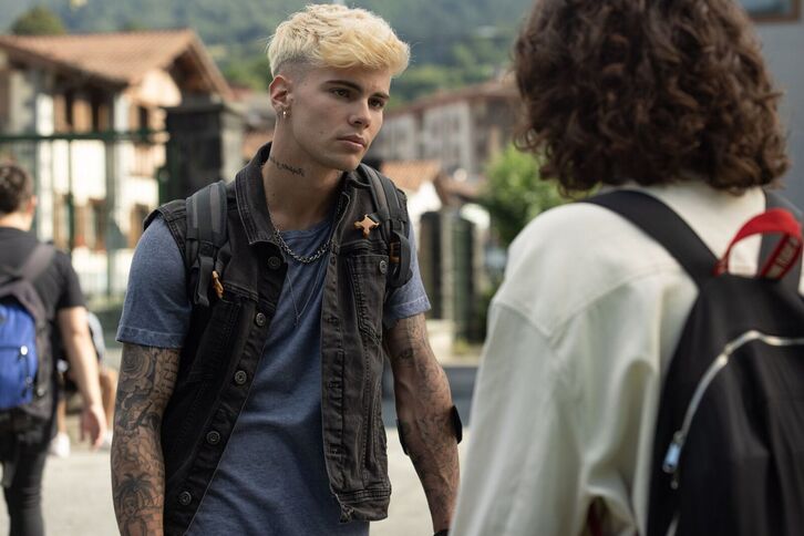 Fantasía y comedia se citan en los seis episodios de ‘Tú no eres especial’.