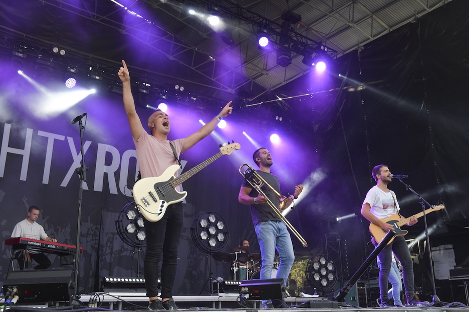 Los alaveses ETS han pasado por el escenario Etxera de Hatortxu Rock. Los alaveses ETS han pasado por el escenario Etxera de Hatortxu Rock.