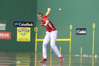 Jon Mariezkurrenak partidaren aginte makila eraman du zatirik handienean.