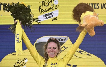 Van Vleuten ha querido ganar con el maillot amarillo en La Planche des Belles Filles.