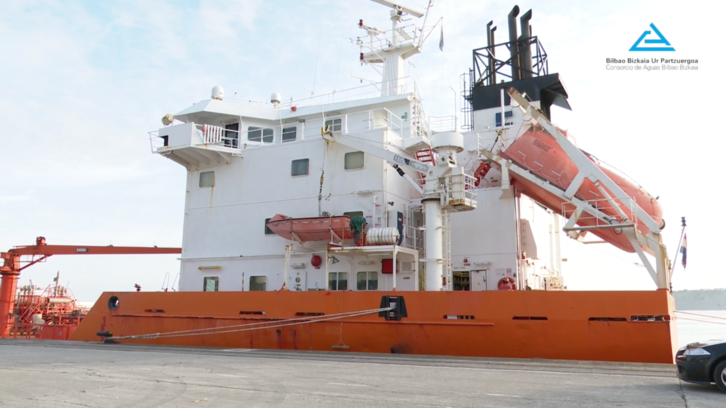 Tangaontziak 4.000 m3 ur biltzeko edukiera izango du eta Santurtzitik Bermeorako bidaiak egingo ditu.