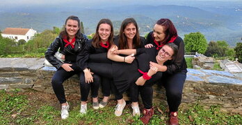 Les cinq chanteuses du groupe Bost Axola intègrent la programmation.