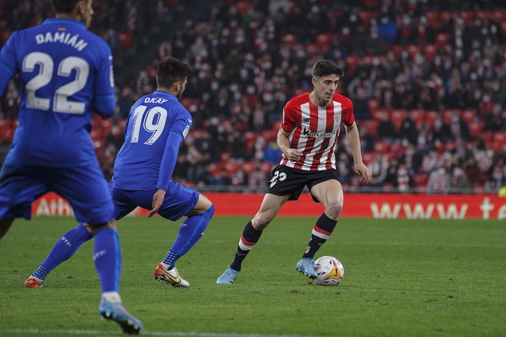 Nico Serrano en un partido liguero con el primer equipo.