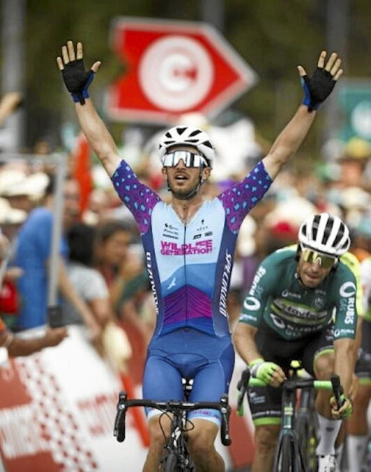 Scott McGill celebra su victoria en Maia.