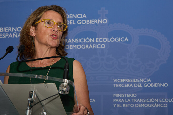 La ministra española Teresa Ribera ha anunciado que Madrid baraja colocar un compresor en la conexión de gas entre la CAV y el Estado francés.