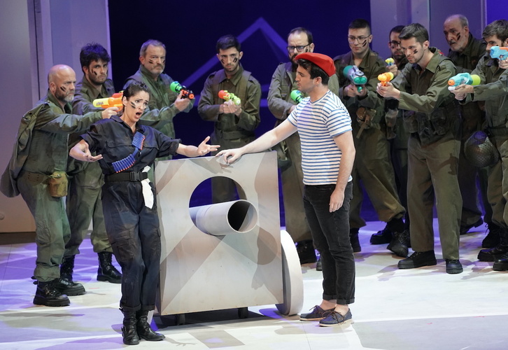 ‘La fille du régiment’, sobre el escenario del Kursaal.