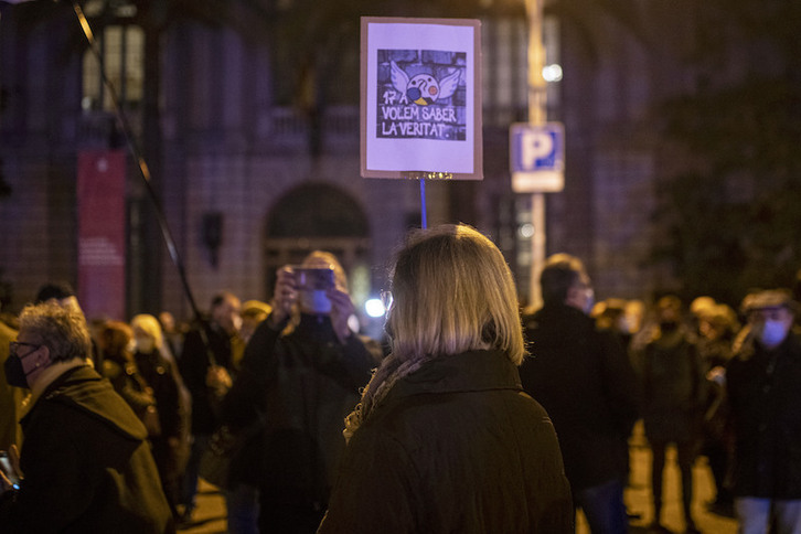 Una concentración en Barcelona el pasado enero demanda la «verdad» sobre aquella masacre, aún con puntos oscuros.