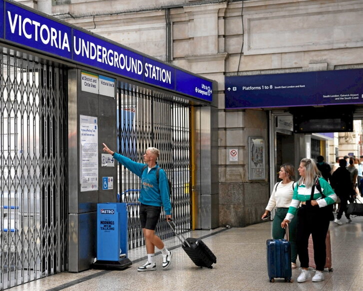 Grebak eragin handia izan zuen atzo Londresen.