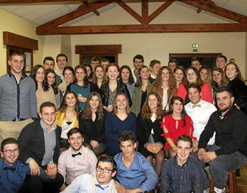 Les jeunes du comité des fêtes d’Ossès.