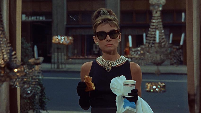 Audrey Hepburn en su papel de Holly Golightly en &lsquo;Desayuno con diamantes&rsquo;. (NAIZ)