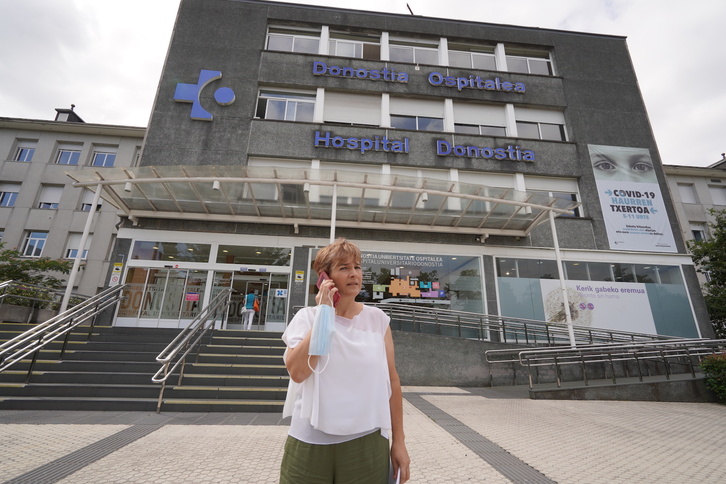 Rebeka Ubera en una imagen de archivo frente al Hospital Donostia.