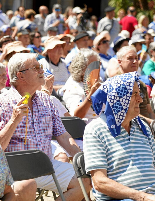 El público ha respondido a la oferta festiva.