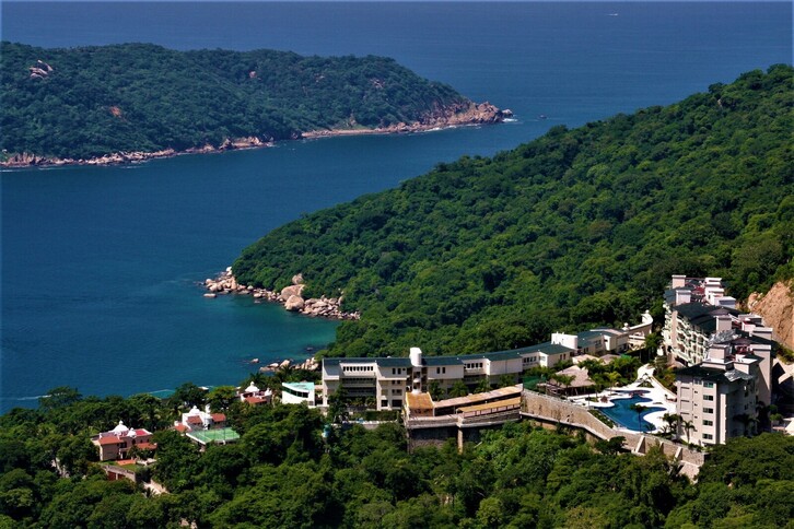 Postaletatik haragoko Acapulco ezagutzera goaz.