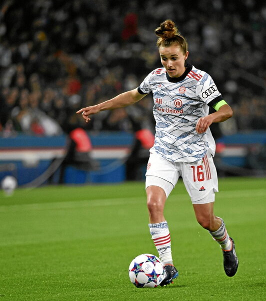 Lina Magull, Bayern-eko jokalari gakoetako bat.