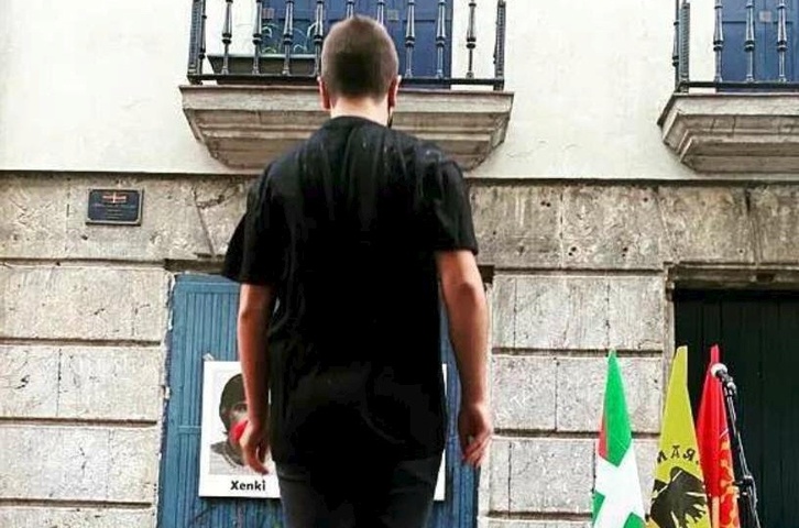 Egiari Zor fundazioak ekitaldia antolatu du gaurko, Lekeitioko Dendari kalean bertan. Udalak harrera instituzionala egingo die senideei ekitaldiaren aurretik.GARA