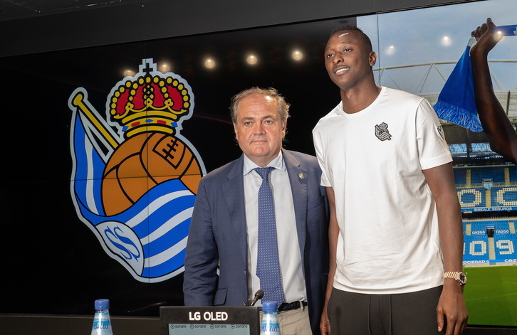 Jokin Aperribay habló de la cantera en la presentación de Sadiq.