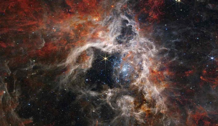 Nueva imagen de la nebulosa Tarántula captada por el telescopio James Webb.