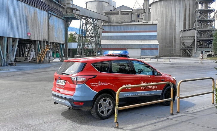 La Policía Foral investiga la muerte del trabajador en Olatzaguria.