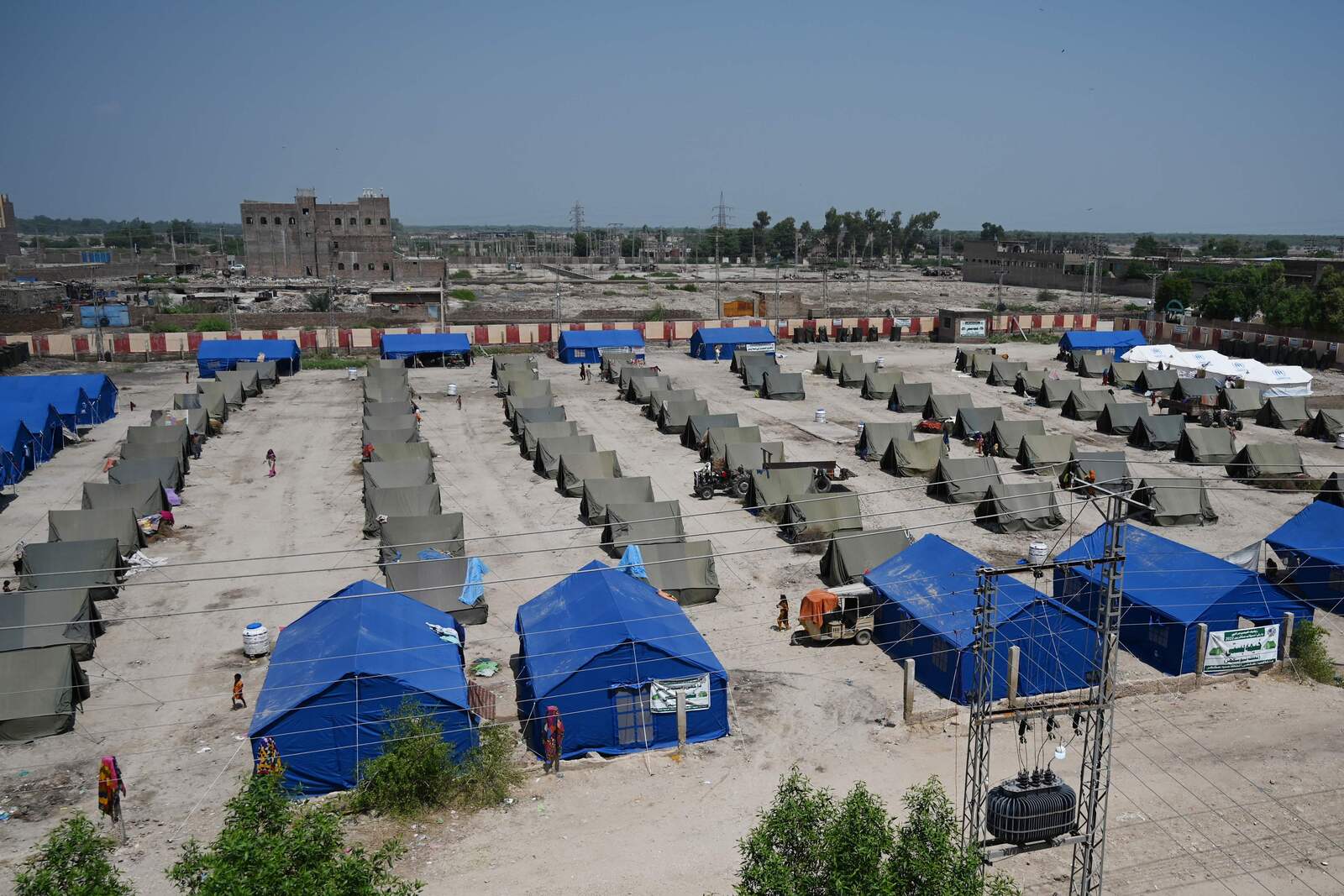 Campamento para las personas desplazadas. (Aamir QURESHI / AFP) 