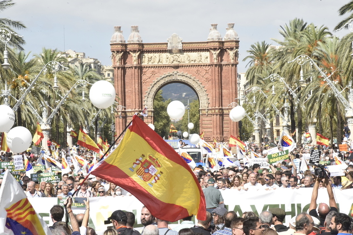 Protesta convocada por la plataforma Escuela de todos bajo el lema ‘Español, lengua vehicular’.