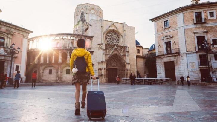 Abian jarri zenetik 13 milioi pertsonak parte hartu dute Erasmus programan.