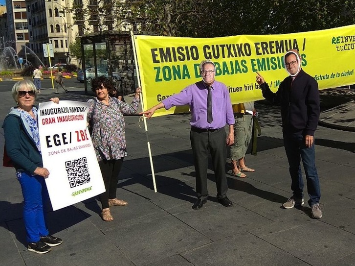 «Inauguración» de la zona de bajas emisiones en Iruñea, al comienzo de la Semana Europea de la Movilidad.