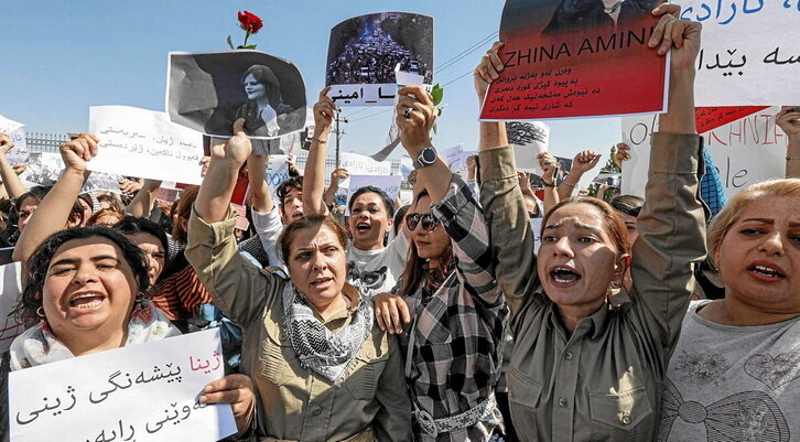 Protestas en Irán para denunciar la muerte de Mahsa Amini.