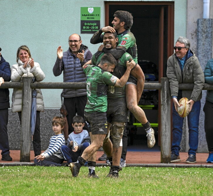 Gernikako jokalariak, iazko azken partidan.