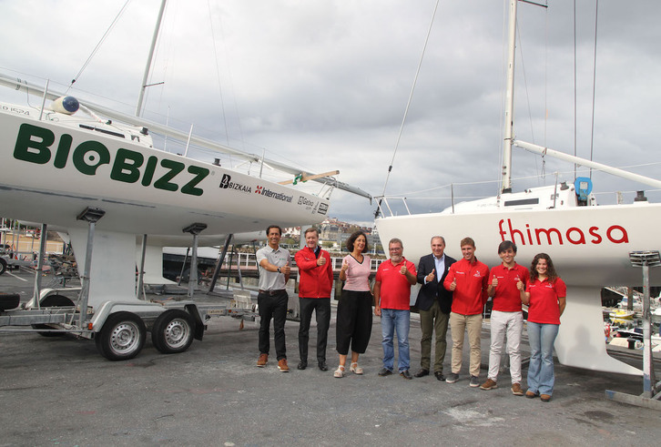 Presentación de las tripulaciones vizcaínas «Biobizz» y «Fhimasa».
