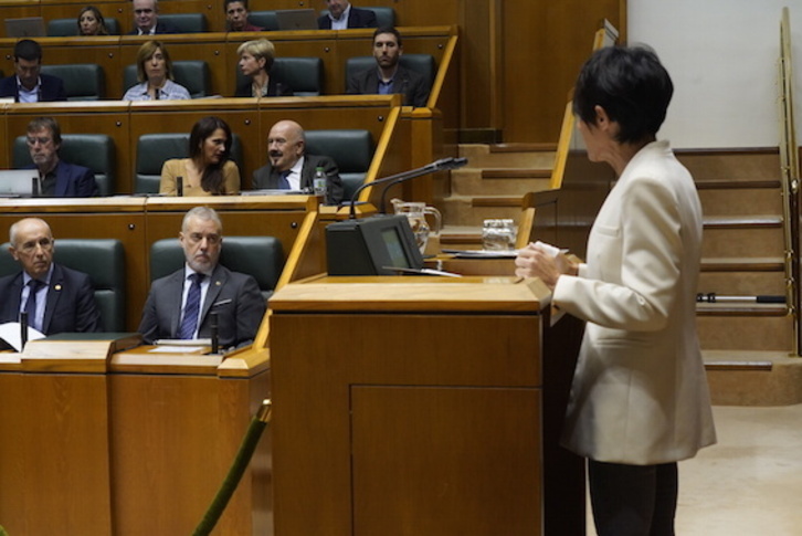 Maddalen Iriarte ha recordado que no se han desarrollado ninguna de las propuestas del lehendakari en materia de avanzar en el autogobierno.