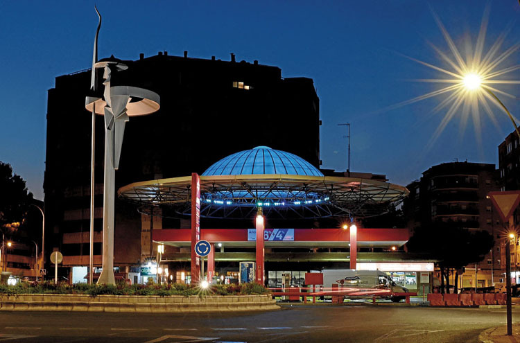 Alcalá de Henares, con alusiones a Cervantes y el Quijote. Oscar del Pozo Canas | AFP