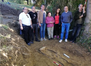 Exhumación en Mutriku de un combatiente de la guerra del 36.