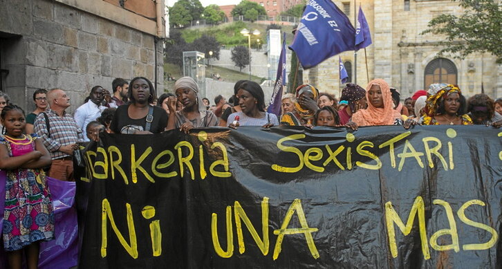 Imagen de archivo de una manifestación para denunciar el crimen machista de Maguette Mbeugou en 2018 en Bilbo.